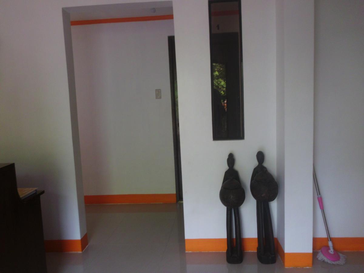 Lan Bless Pension House Coron Bagian luar foto