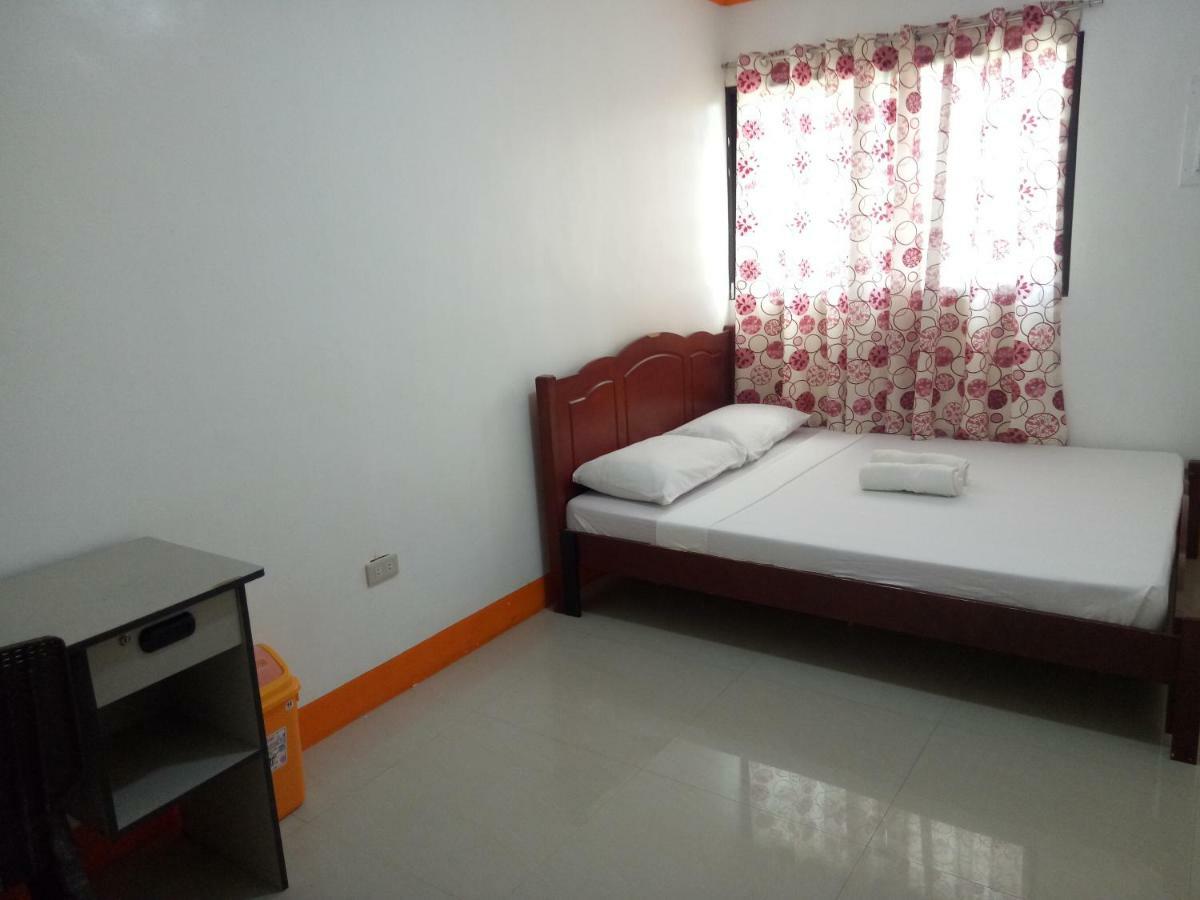 Lan Bless Pension House Coron Bagian luar foto